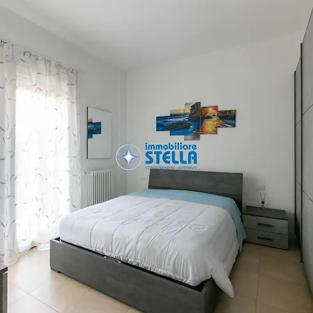 Stella Lägenhet