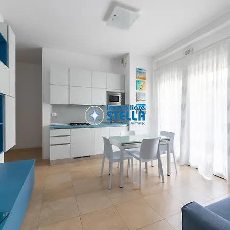 Stella Apartment *